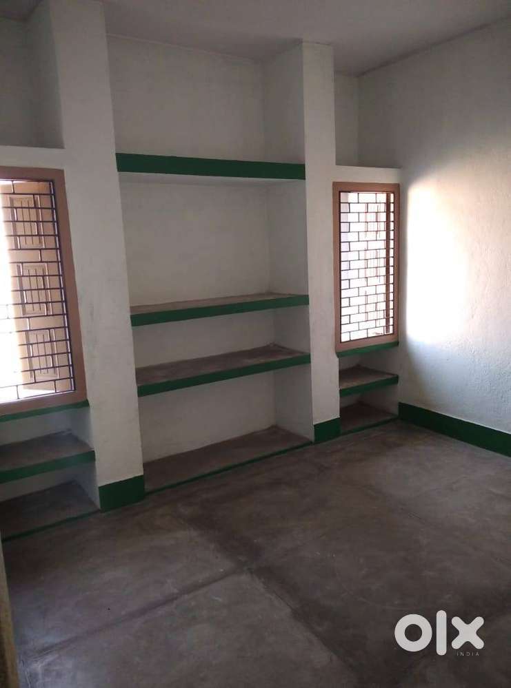 2 room flat for rent in khabra, muzaffarpur D.A.V public school khabra