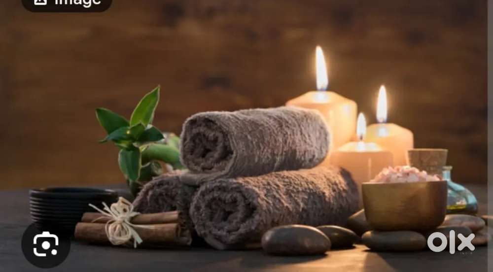 Spa female tellcalling therapist manager