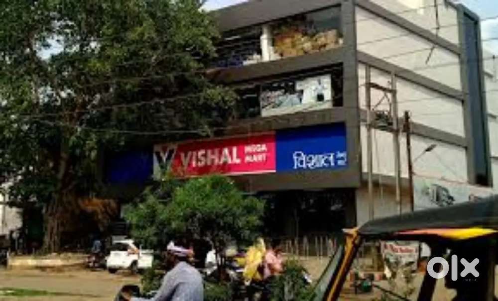 Vacancy In Shopping Mall