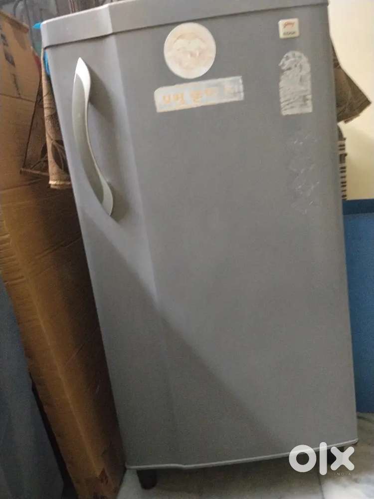 Godrej single door refrigerator