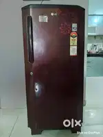 LG Refrigerator to Sell