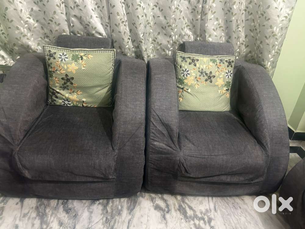 Sofa set 5 seater