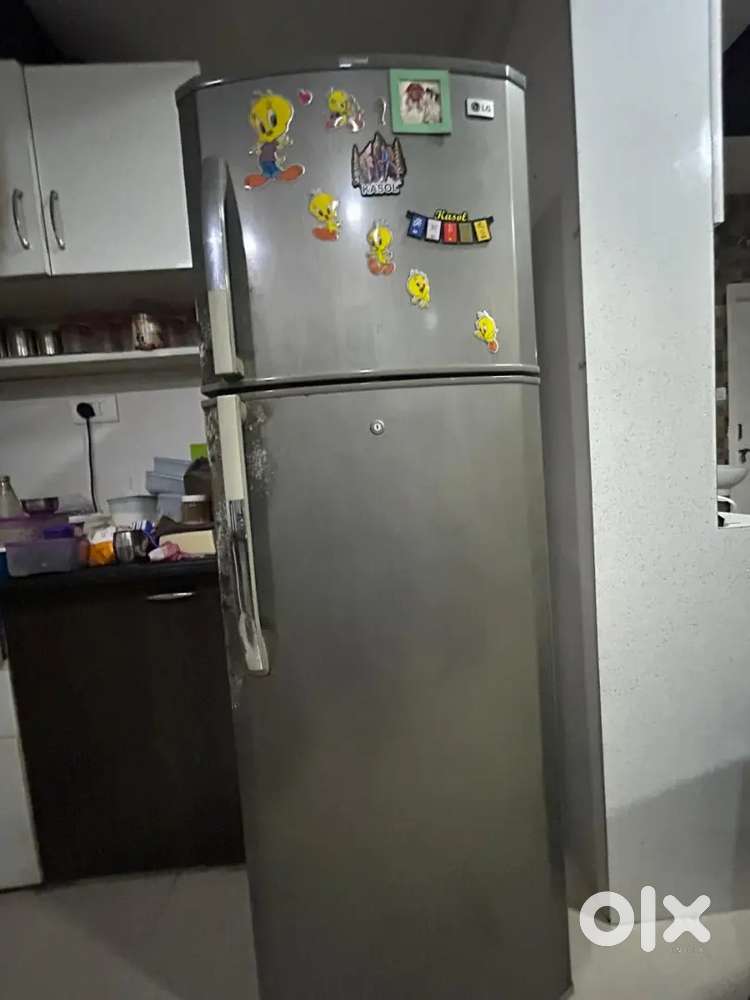 LG FRIDGE 320 Lt. FULLY WORKING CONDITION