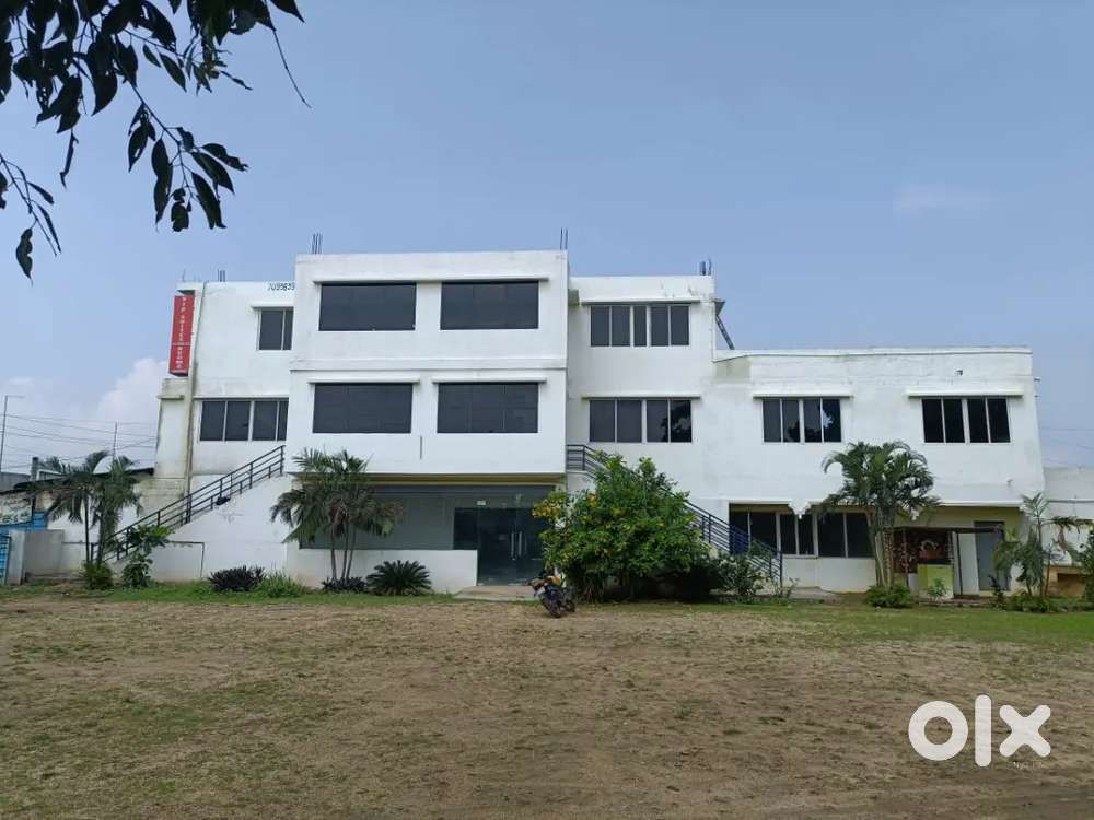 Commercial space and building for Rent