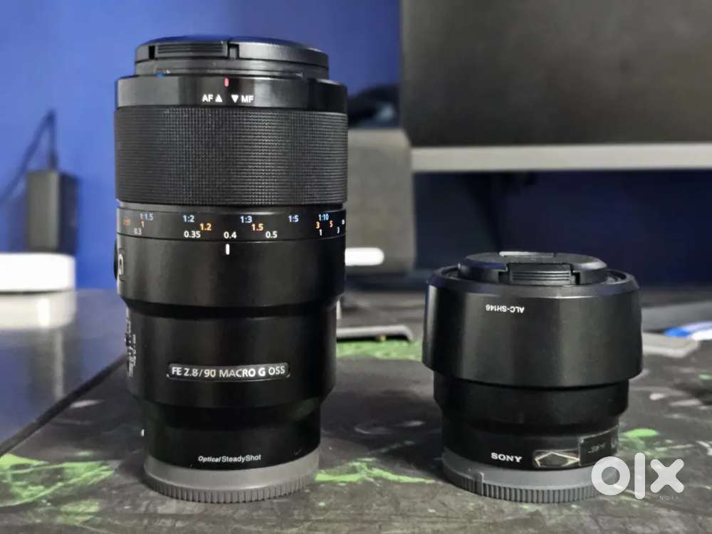 Sony 90mm 2.8 & Sony 50mm 1.8