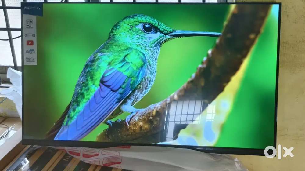 40 inch sony smart Android frameless oled 4k 3yr display waranty 12500