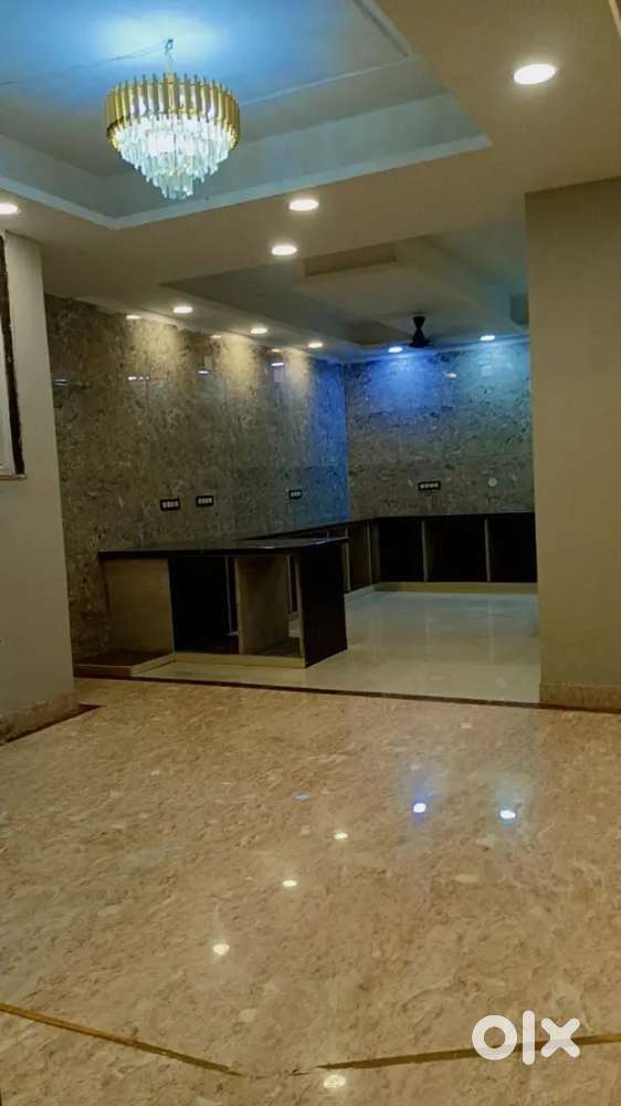 3 Bhk floor for rent with high quality construction