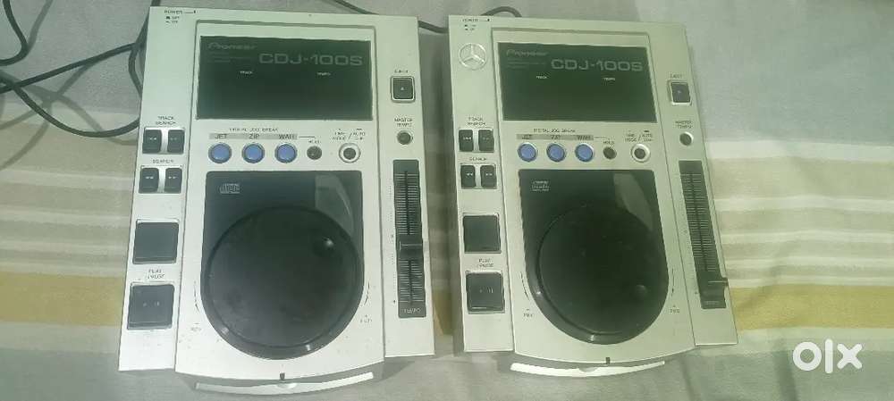 Pioneer CDJ 100S