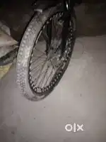 Hartex cycle new h bas 15 din hi chali h sab kuch h disk break h or