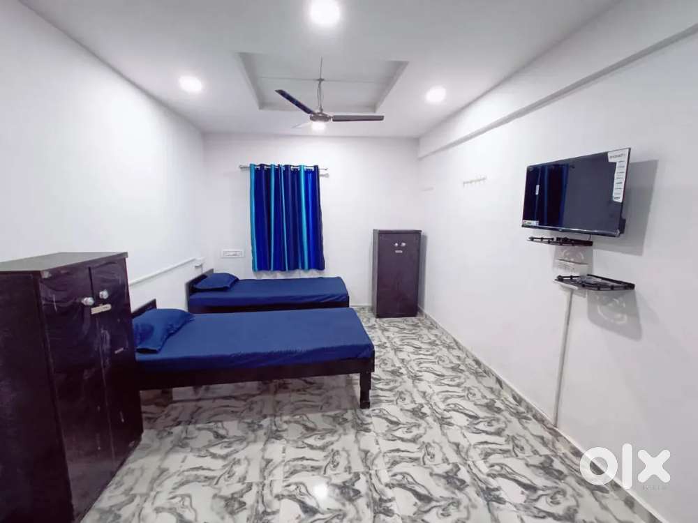 Girl's Pg Ghay Cricle Akota Vadodara