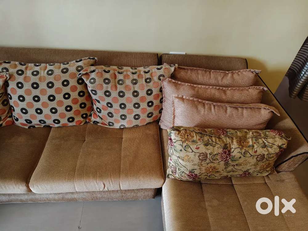 Sofa with cushions for sale
