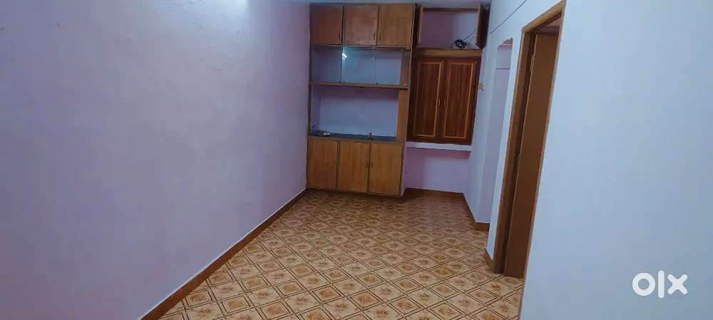 Choolaimedu 1st floor 1bhk house for rent