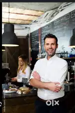 Cafe manager