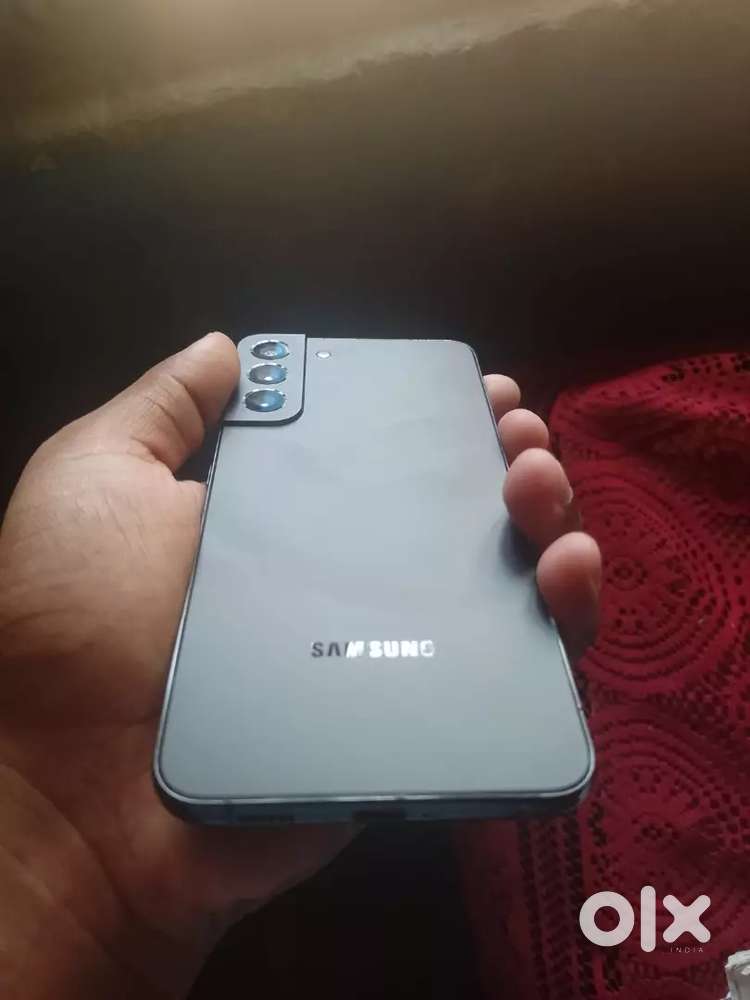 S22 plus 128gb display line issue