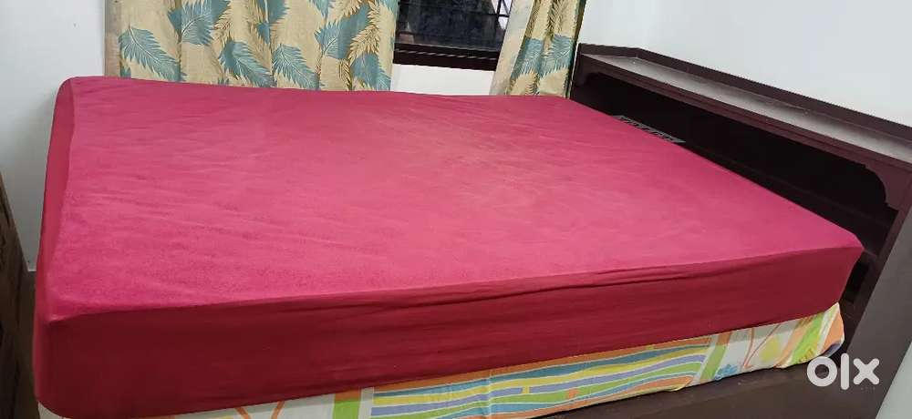 Queen Size Spring Mattress 60*78