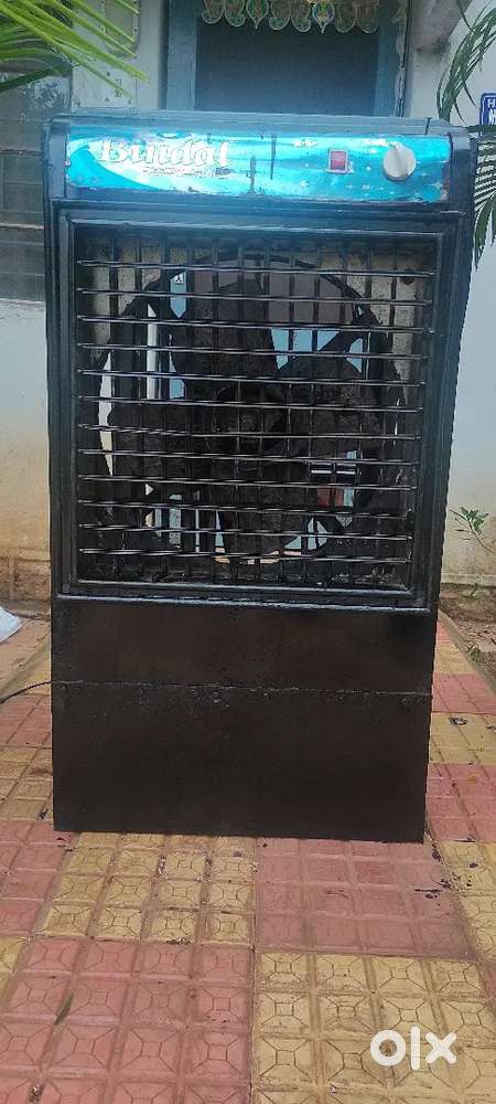 Cooler with heavy copper motor