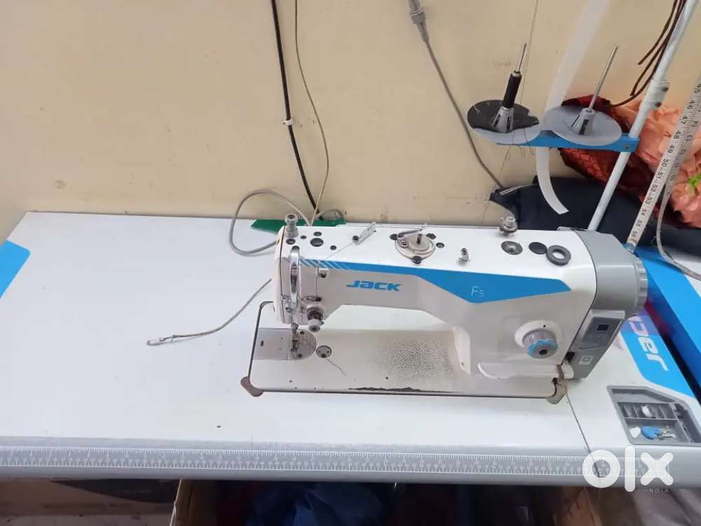 Jack f5 sewing machine
