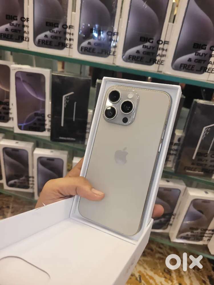 IPHONE 15PROMAX REFURBISHED MODEL'S WITH WARRANTY BILL BOX AVAILABLE