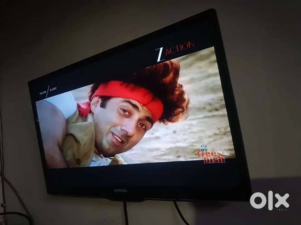 UNIVERSAL LED TV 24 inch koi bhi kami nahi hai