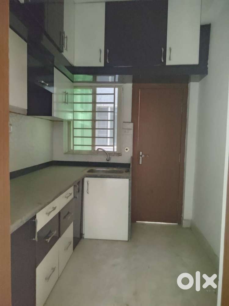 2 BHK FLAT FOR SELL