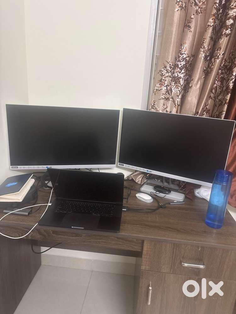 Lenovo monitor