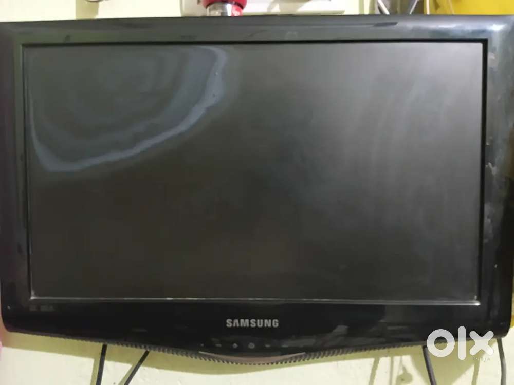 SAMSUNG TV(OLD 22 INCH)