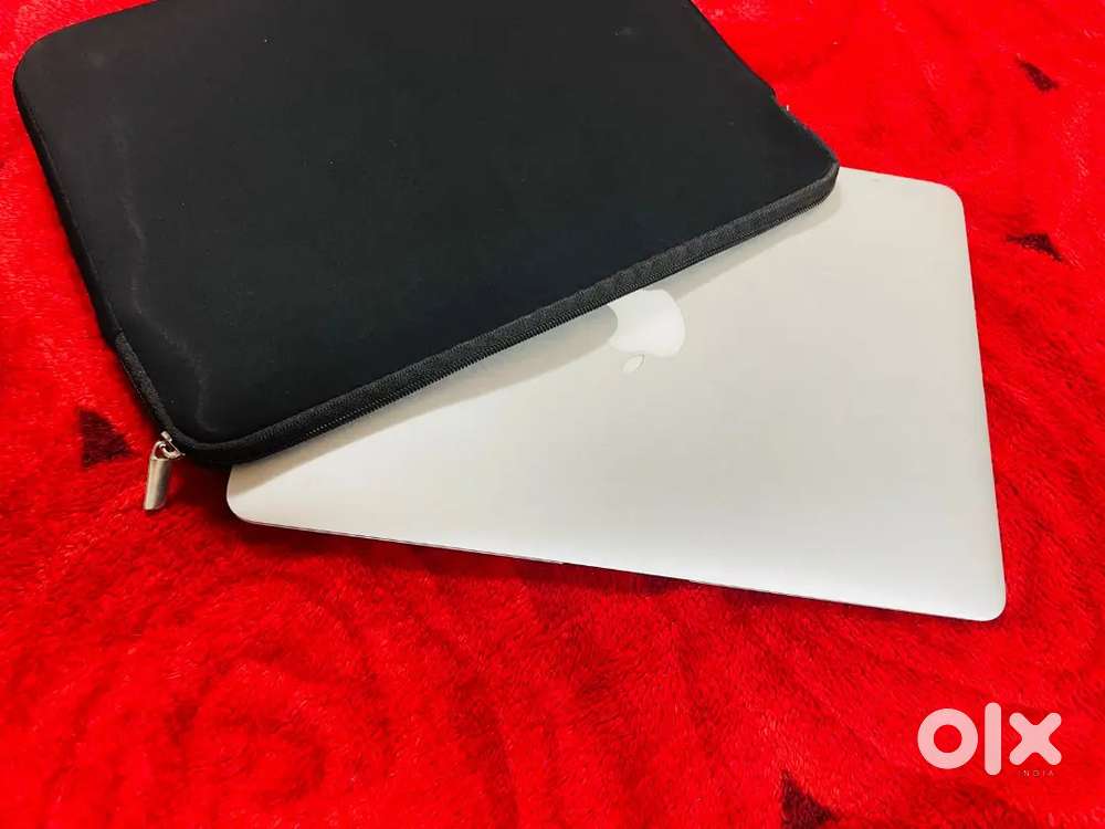 MacBook Air 2017 8gb ram