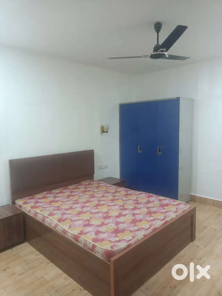 Fully Furnished 2bhk Flat For Rent At Six Mile, VIP Road