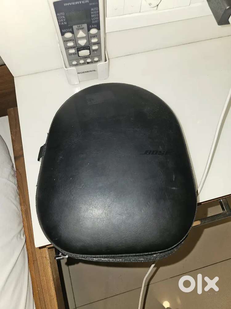 Bose headphones (price Negotiable)