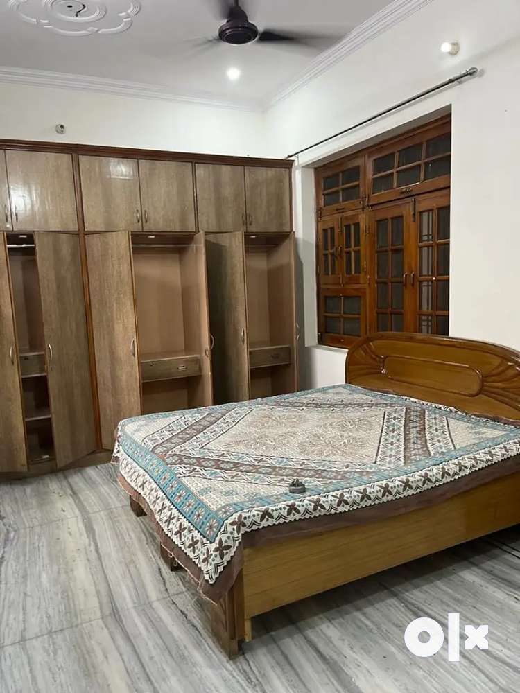 2bhk full furnished flat available for rent in vikalp khand