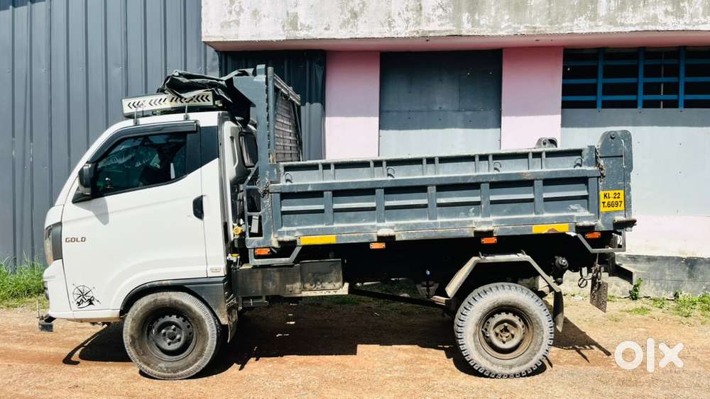 Tata intra v30 tipper