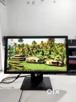 DELL 19 INCH WIDE FLAT PANEL MONITOR WITH POWER CABLE A+ CONDITION