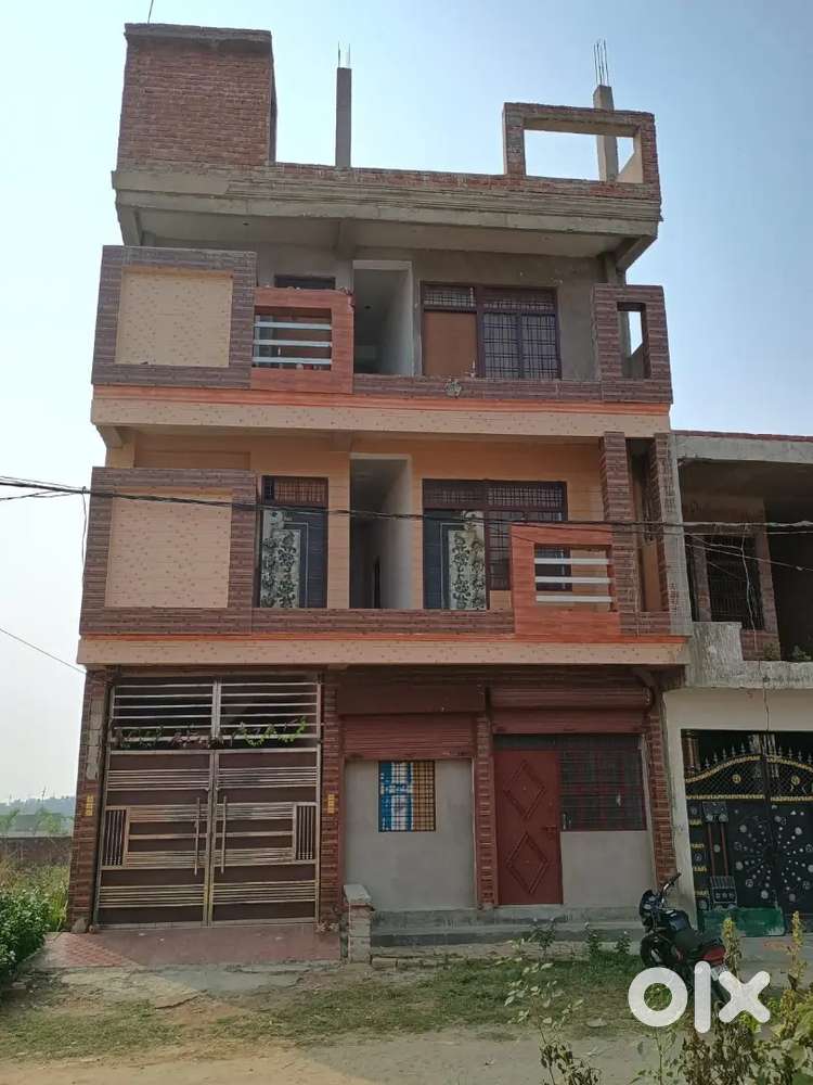 Hostel cum Residential (near Axis College,B.Ed college)