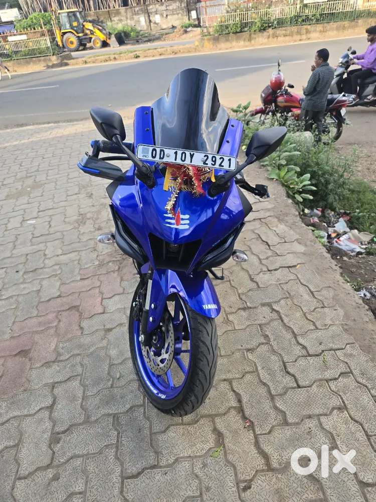 R15 v4 Brand new bike