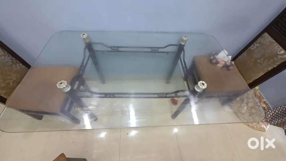 Dining table with 4 chairs