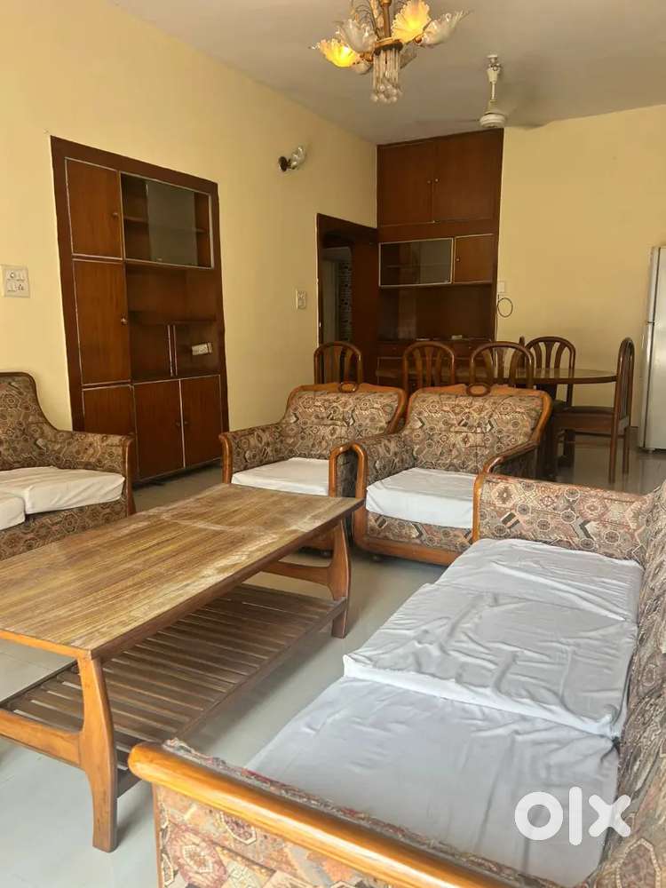 For Rent 2BHK First Floor Fully Furnished Sector 43