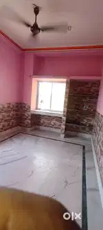 1rk rent Kestopur jheel par toto stand M/F allowed . ready to move