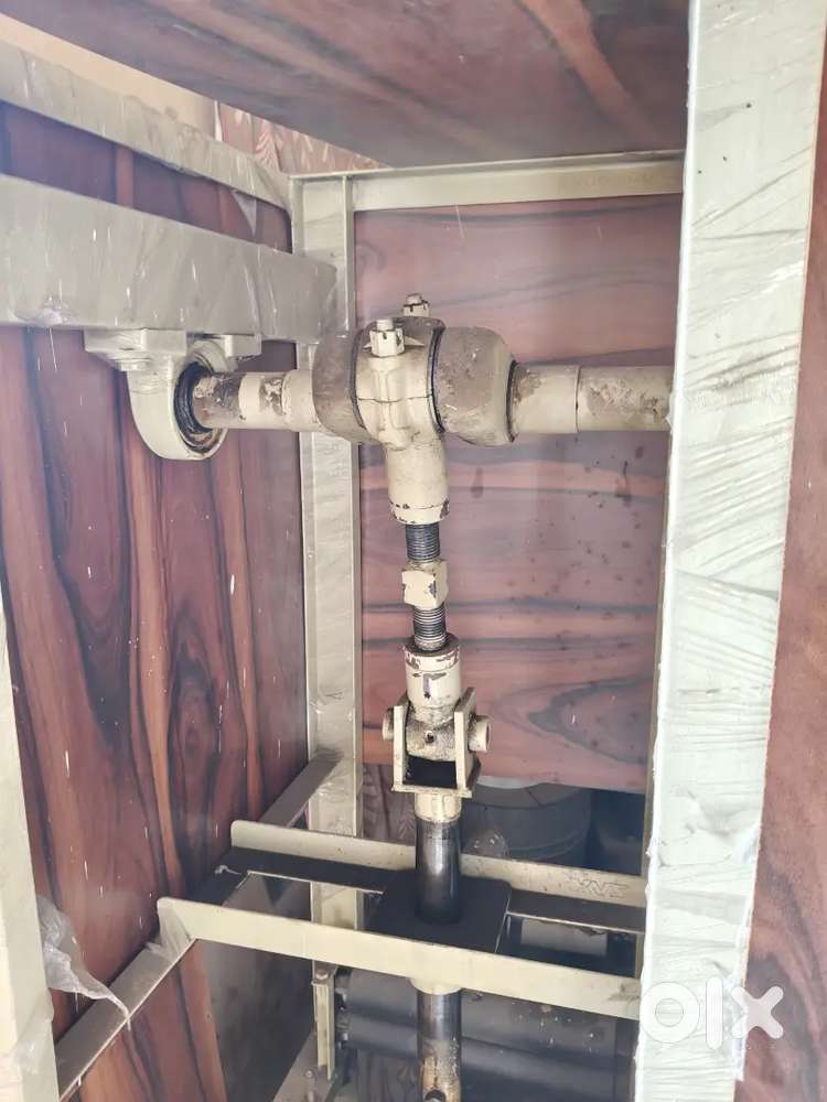 Disposal dona machine