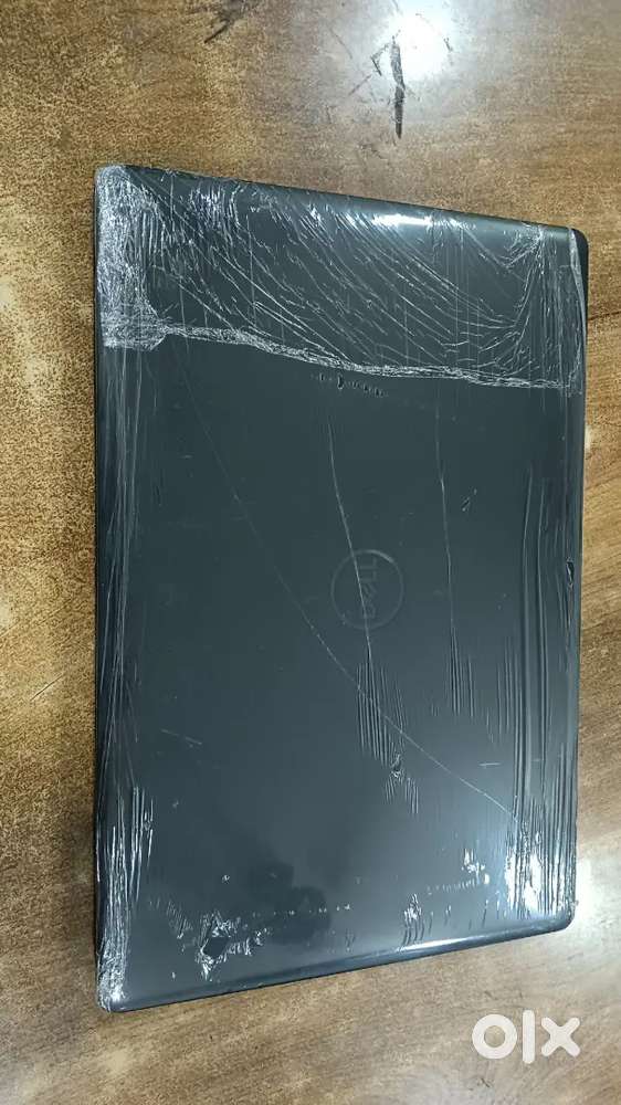 Dell corei5 laptop with 8gb ram 256 ssd 15.6 screen