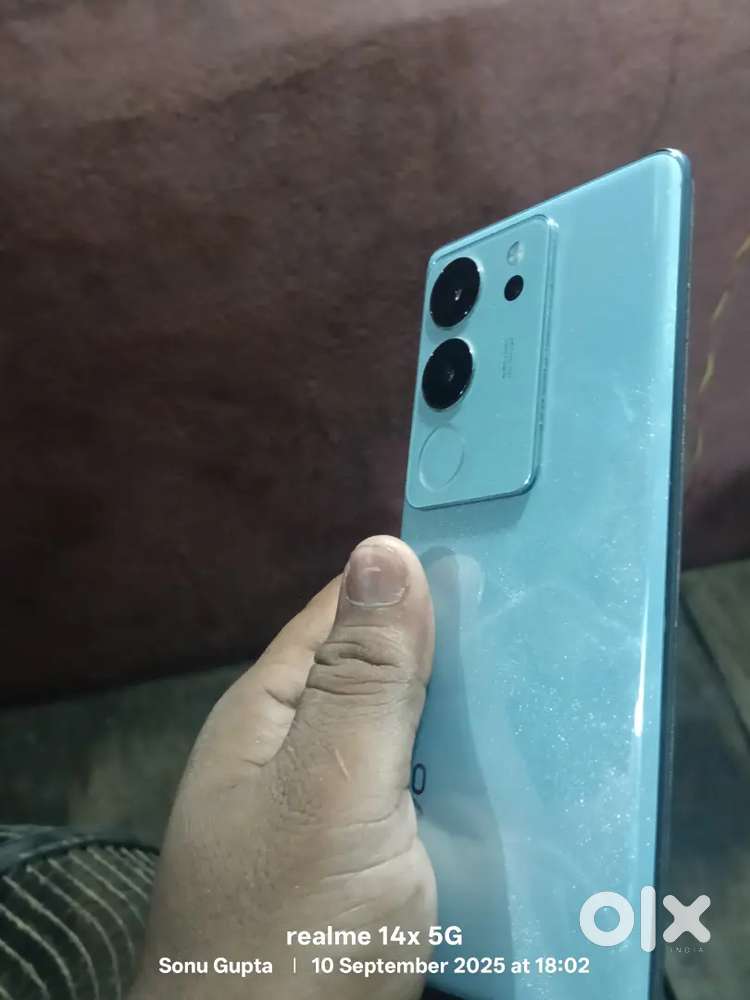 Vivo v29 pro (8+8 256)