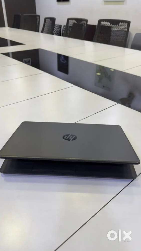 HP 250 G8 NOTEBOOK PC