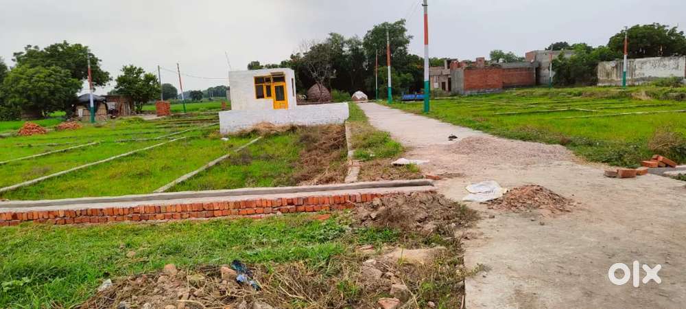 @ 50, 80, 100, 150, Gaj k Plot Available In PILKHUWA