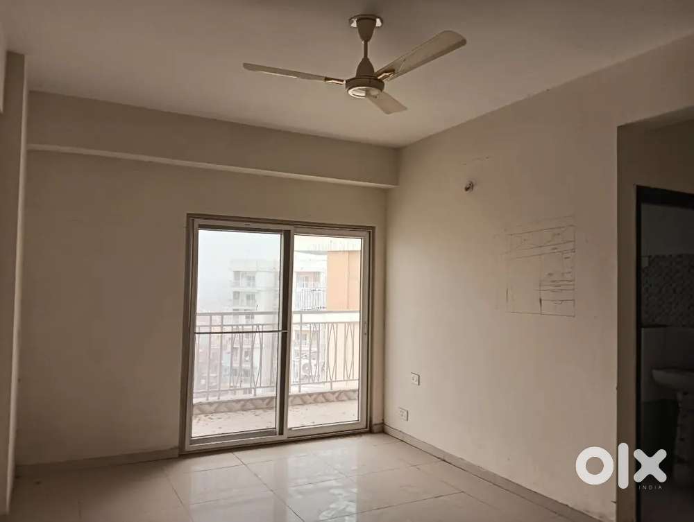 4 BHK unfurnished flat available in koyal Enclave