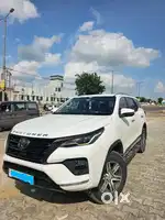 Toyota Fortuner 4×2 Manual