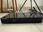 Samaung Blu ray and DVD player
