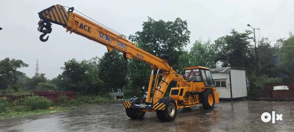14 ton Hydra Crane For Sale
