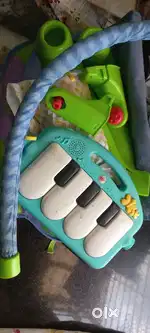 Fisher price Kick N play piano gym