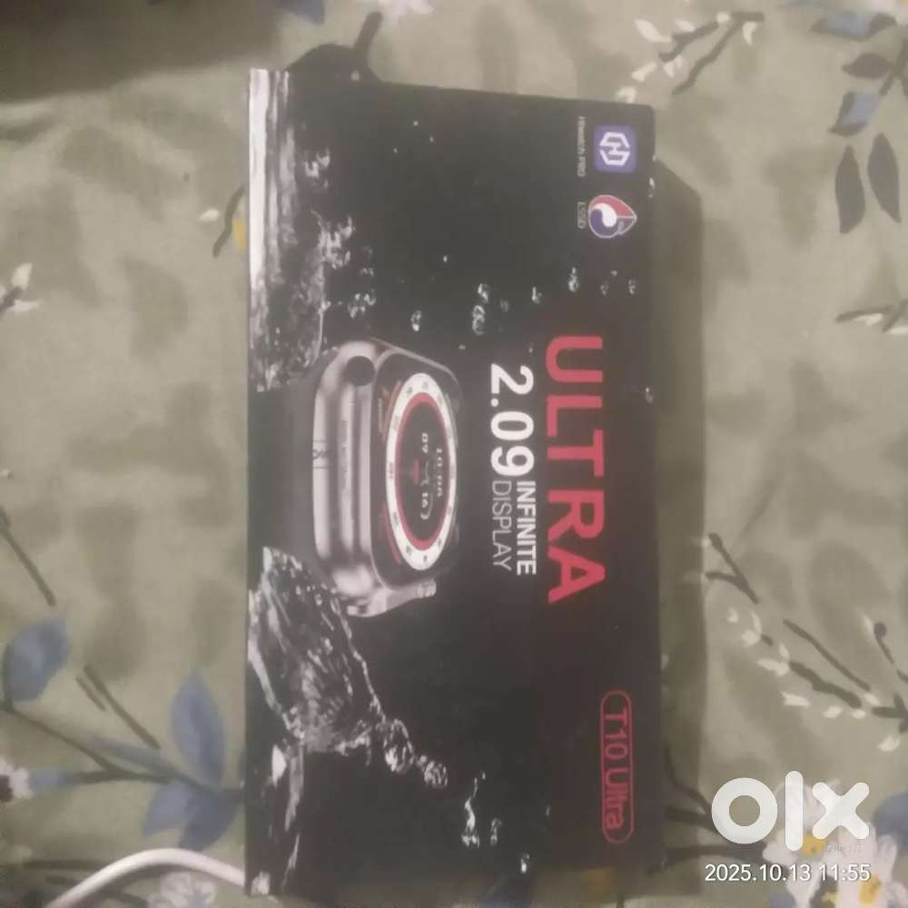 ek ghadi ka patta aur ek patte rakhne kaa packet and 1⃣ watch charger