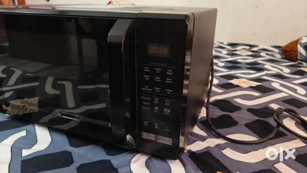 New Microwave Oven