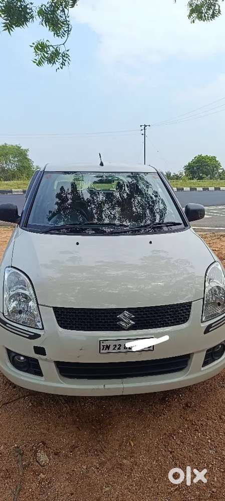Maruti Suzuki Swift 2009 Diesel 262000 Km Driven